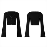 Embroidered V-neck horn sleeve T-shirt